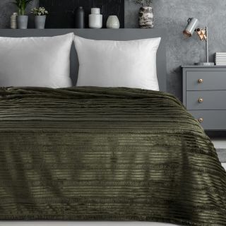 Príjemná na dotyk, hrejivá a štýlová. Deka NINA s 3D efektom 150x200 cm — dostupná v 5 trendových odtieňoch: krémová,...